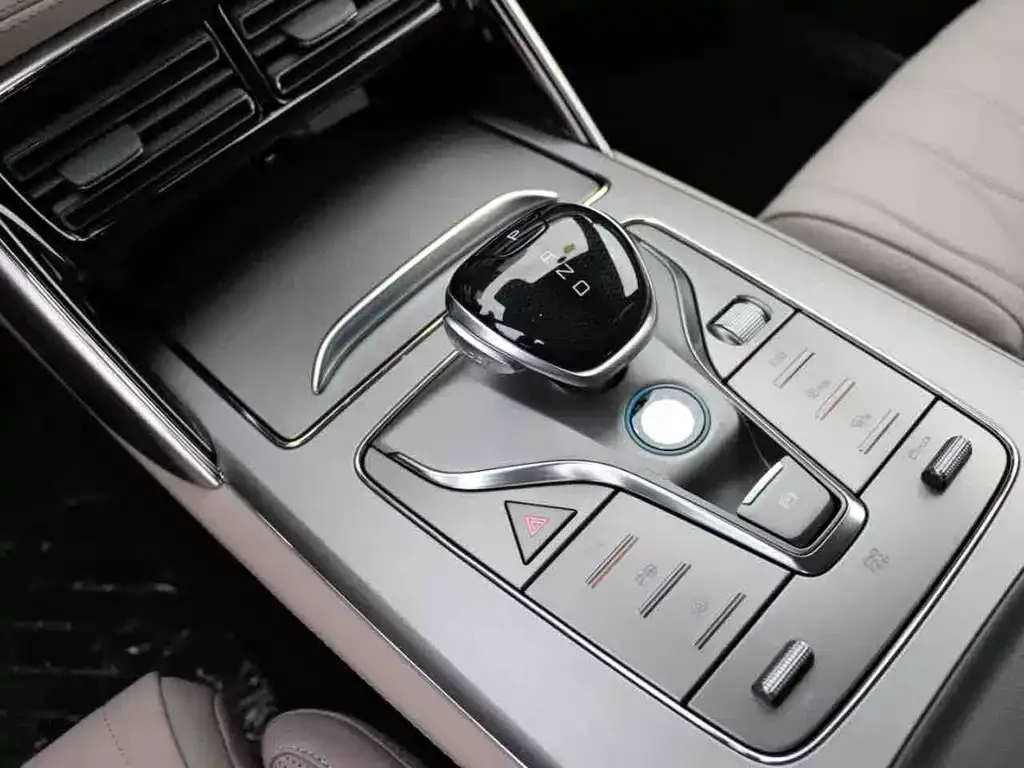 BYD Tang New Energy 2025 из CN, фото 4