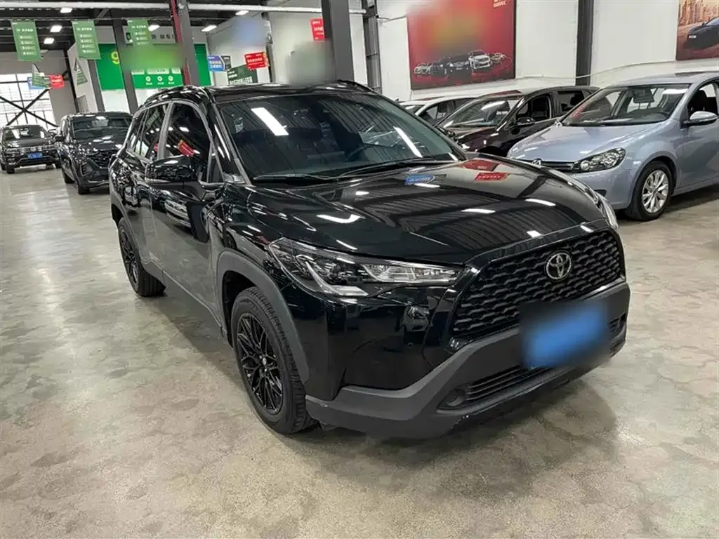 Toyota Corolla Cross 2022 из CN, фото 9