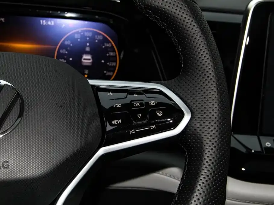 Volkswagen Teramont 2024 из CN, фото 10