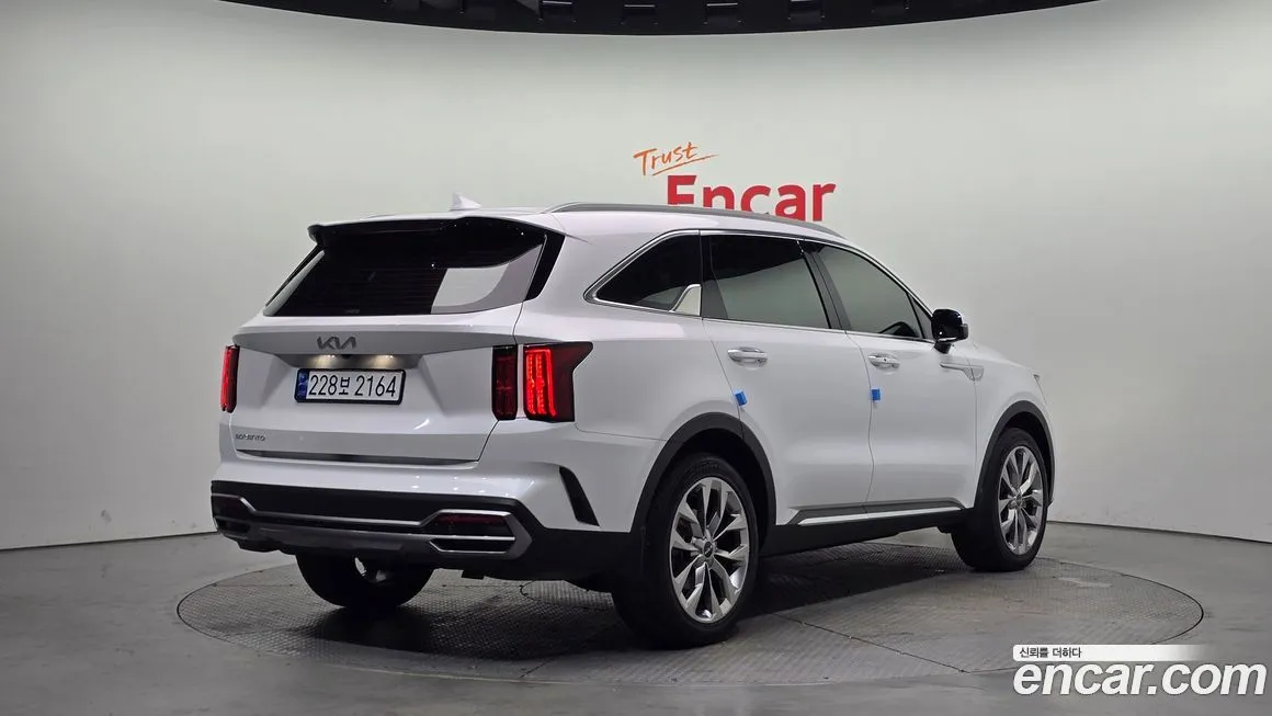 Kia Sorento — фото 2