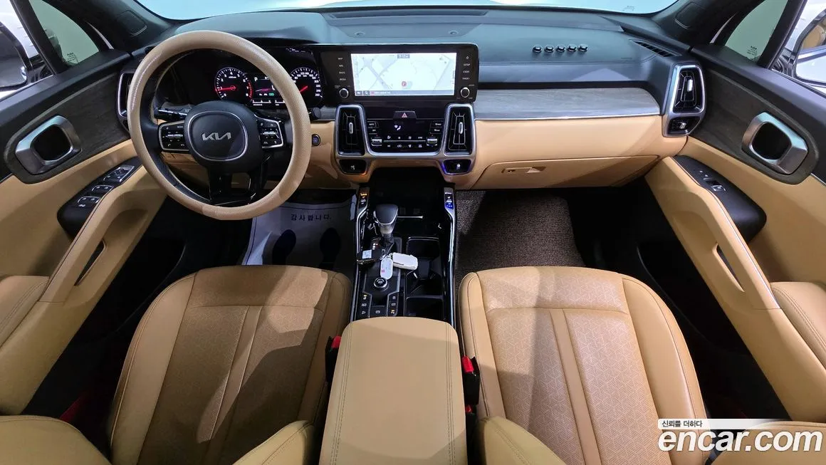 Kia Sorento — фото 7
