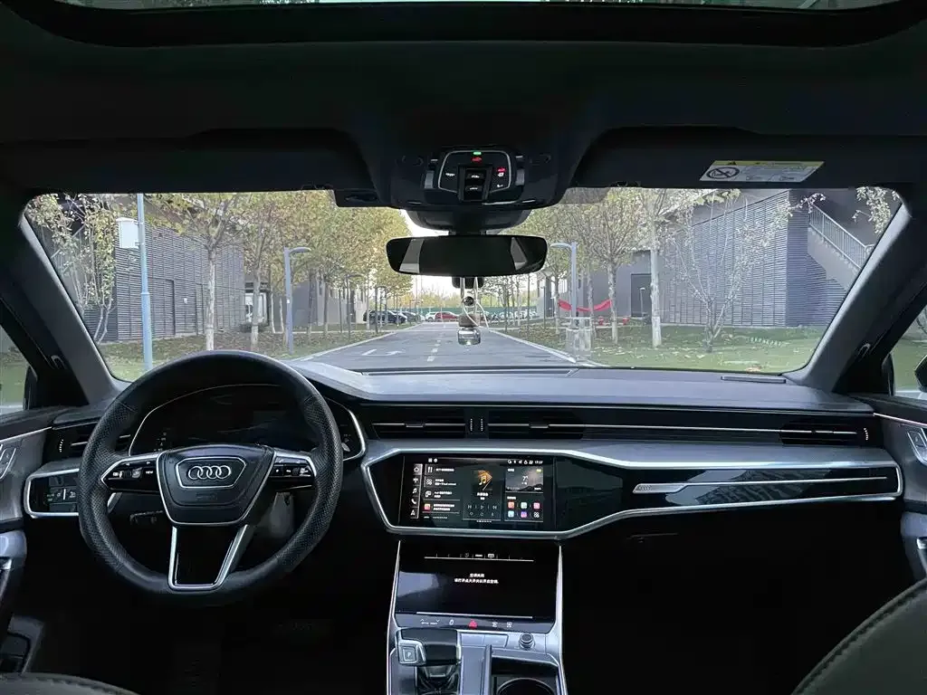 Audi A6L 2023 из CN, фото 10