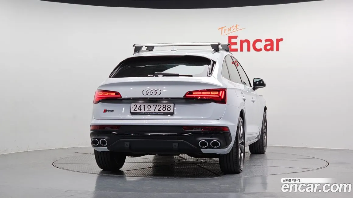 Audi SQ5 2021 из KR, фото 4