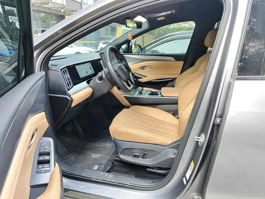 BYD L DM-i 2024 из CN, фото 5