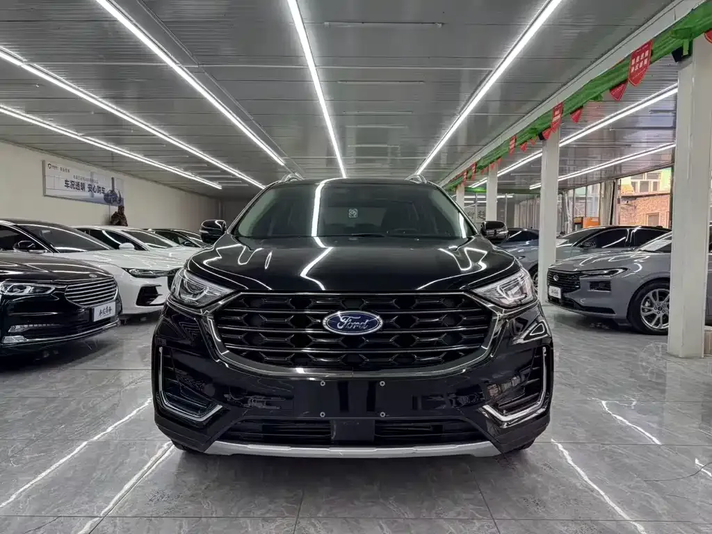 Ford Edge — фото 2