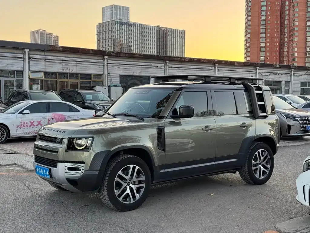 Land Rover Defender 2023 из CN, фото 1
