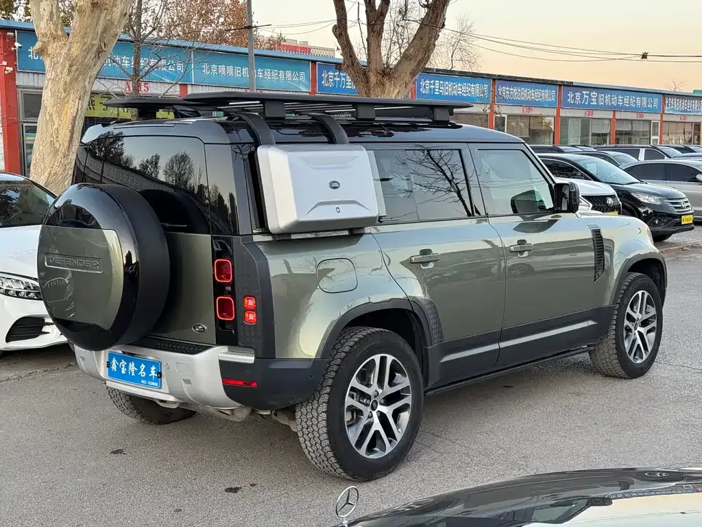 Land Rover Defender 2023 из CN, фото 4