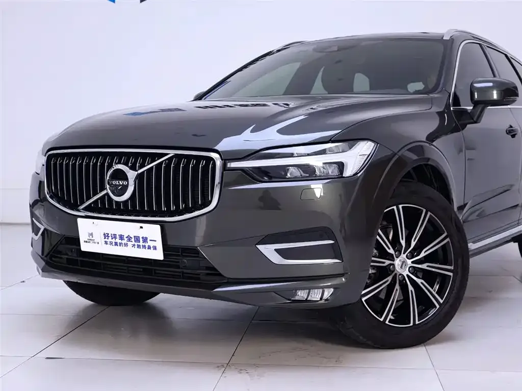 Volvo XC60 — фото 3