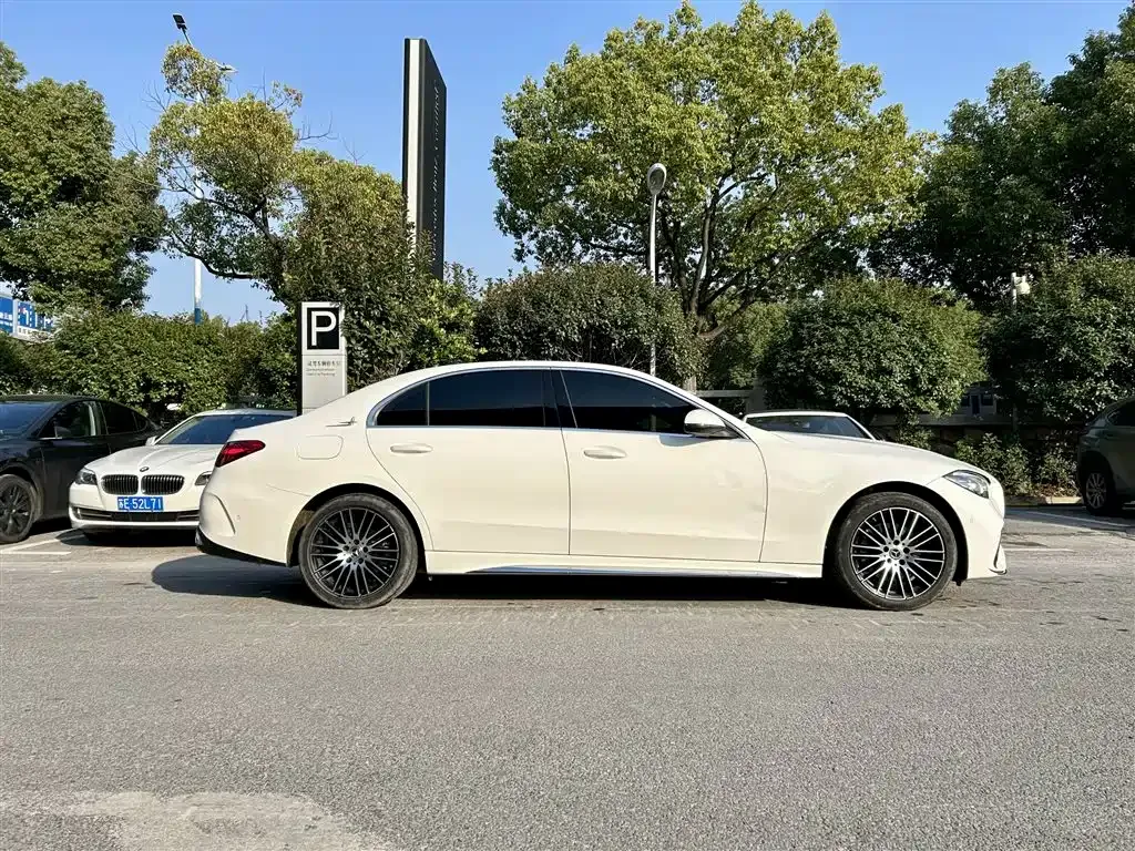 Mercedes-Benz C-Class 2024 из CN, фото 2