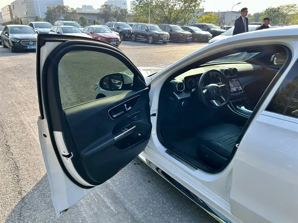 Mercedes-Benz C-Class 2024 из CN, фото 9