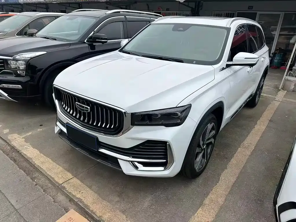 Geely Xingyue L — фото 1