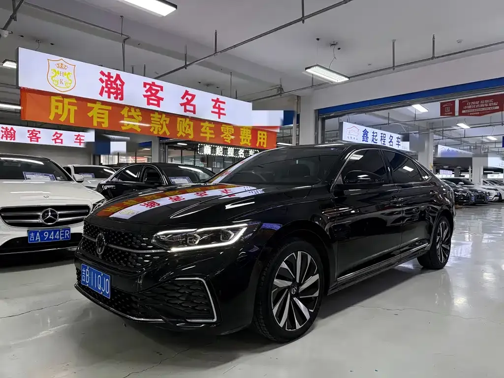 Volkswagen Passat 2022 из CN, фото 1