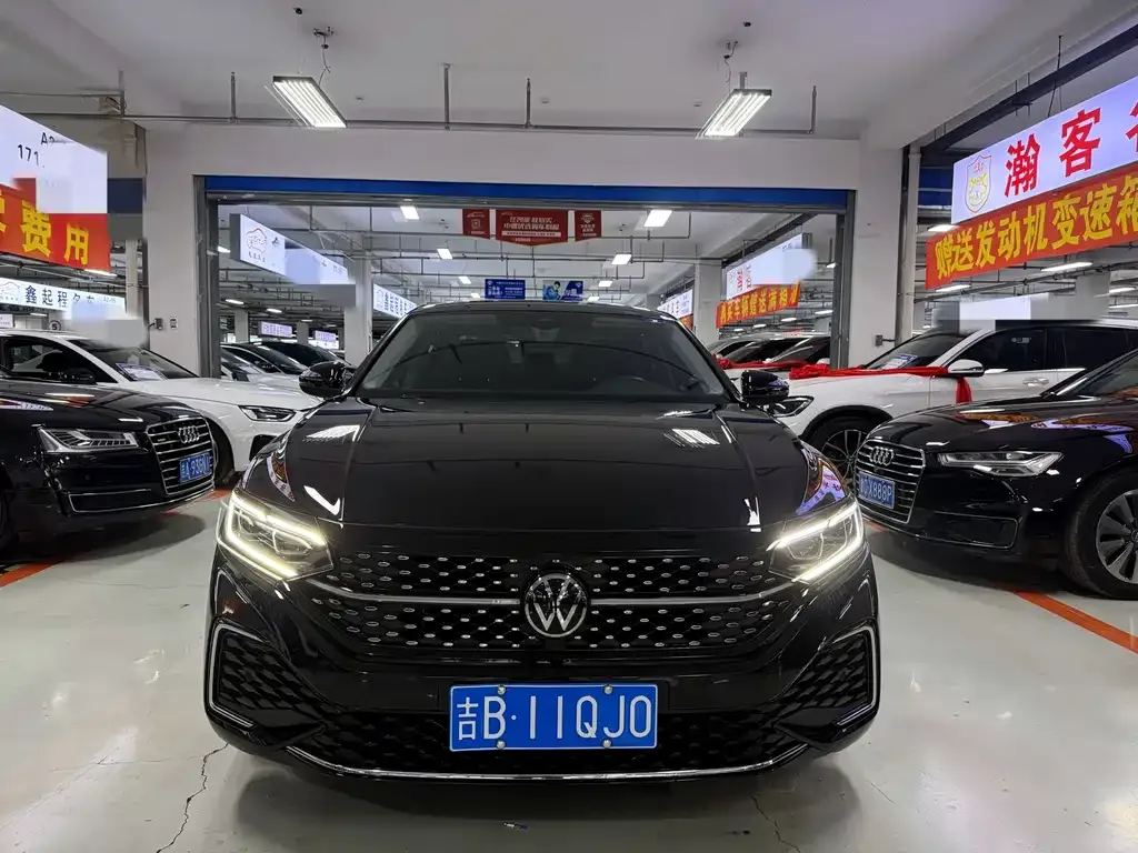 Volkswagen Passat 2022 из CN, фото 2