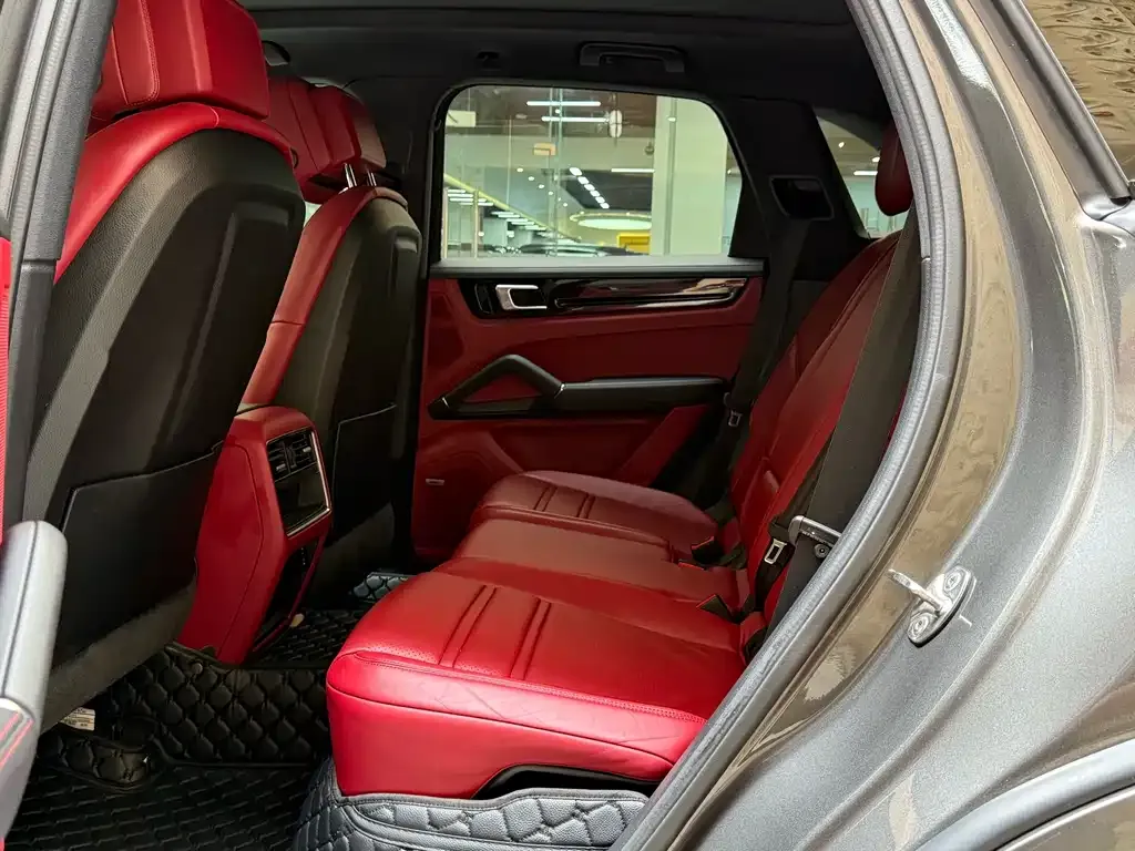 Porsche Cayenne 2021 из CN, фото 8