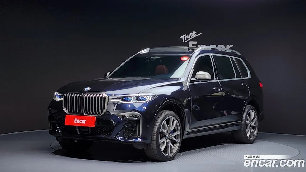 BMW X7 — фото 1