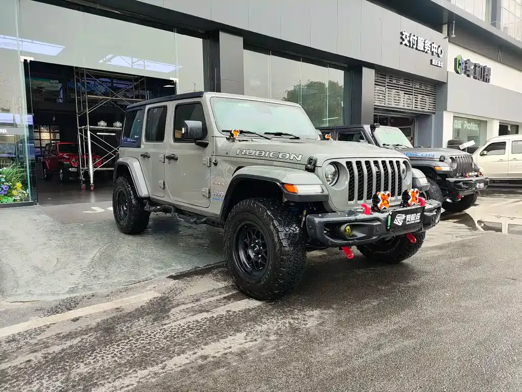Jeep Wrangler PHEV — фото 3