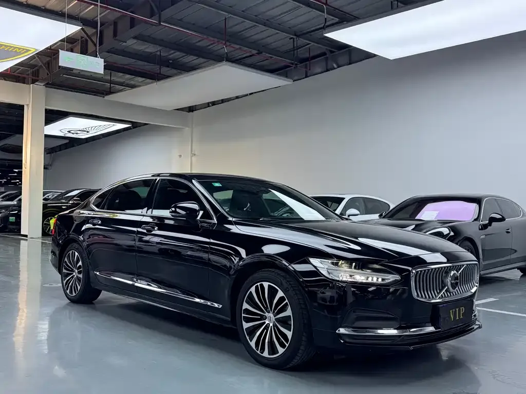 Volvo S90 — фото 3