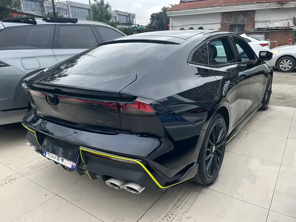 Changan UNI-V 2022 из CN, фото 4