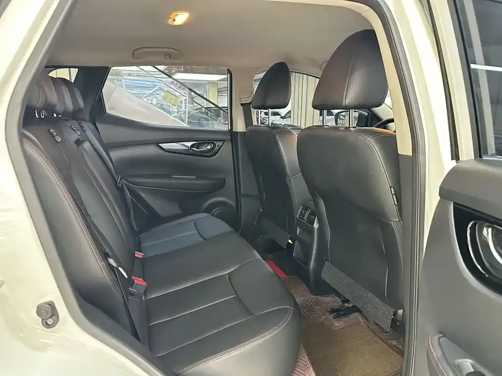 Nissan Qashqai 2022 из CN, фото 6