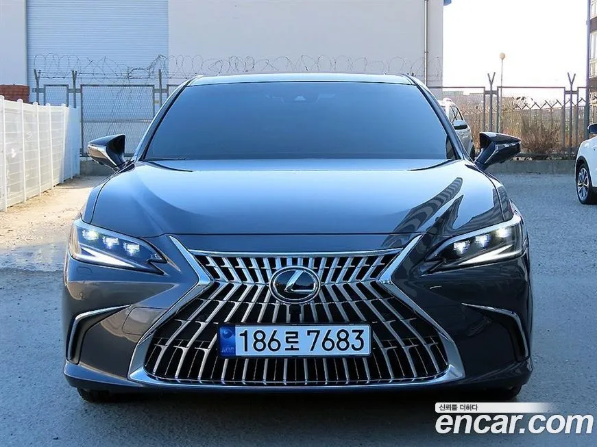 Lexus ES 2025 из KR, фото 1