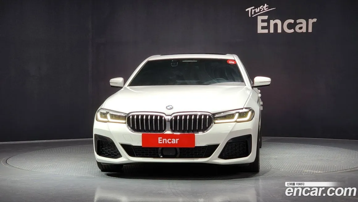 BMW 5-Series 2021 из KR, фото 3