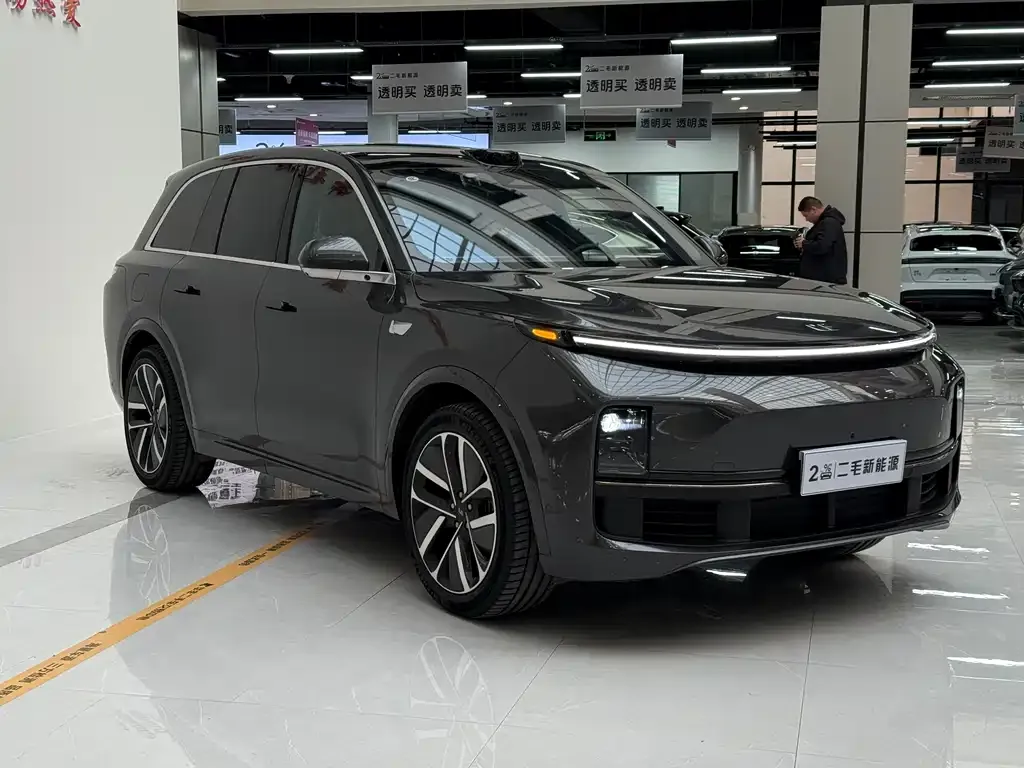 Li Auto L8 2024 из CN, фото 3