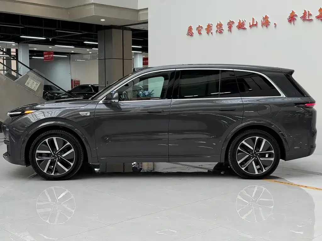 Li Auto L8 2024 из CN, фото 4