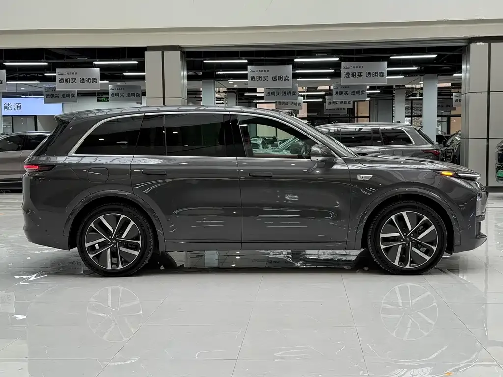 Li Auto L8 2024 из CN, фото 5