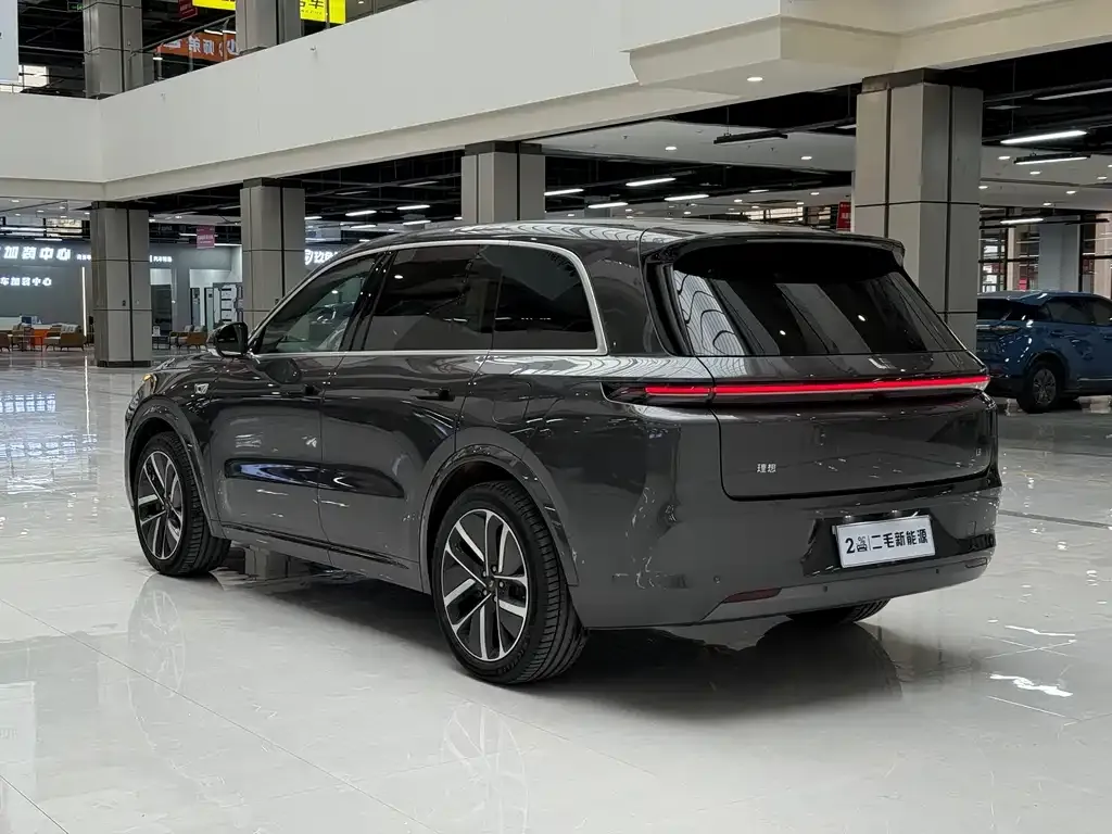 Li Auto L8 2024 из CN, фото 8