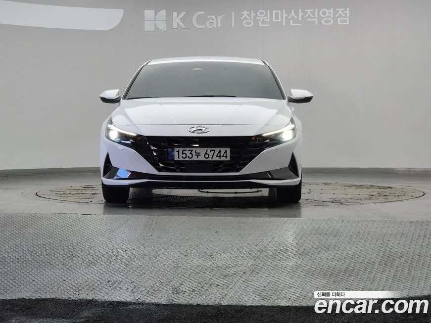 Hyundai AVANTE 2023 из KR, фото 2