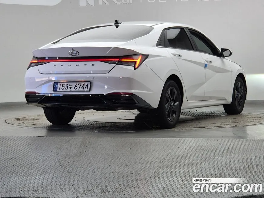 Hyundai AVANTE 2023 из KR, фото 5