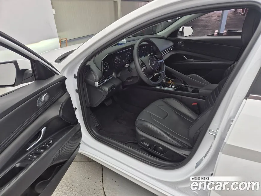 Hyundai AVANTE 2023 из KR, фото 9