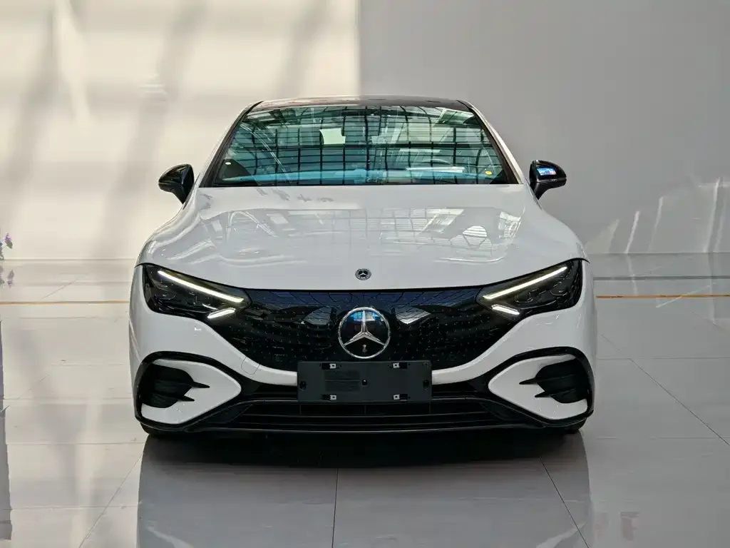 Mercedes-Benz EQE 2025 из CN, фото 2