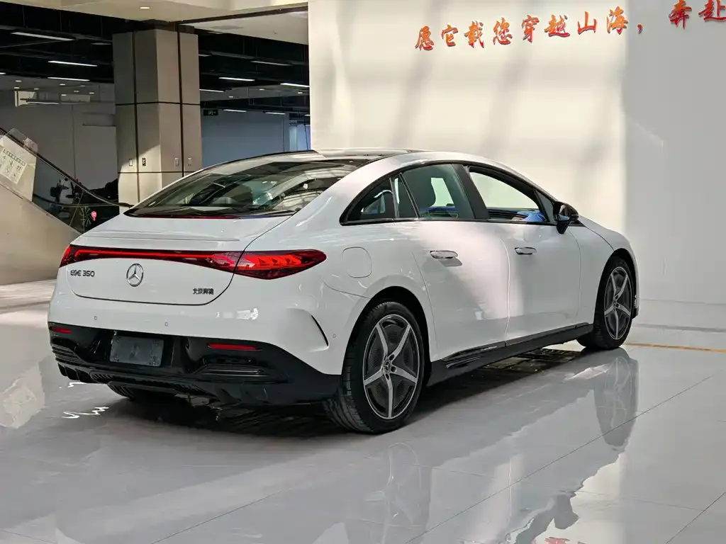 Mercedes-Benz EQE 2025 из CN, фото 6
