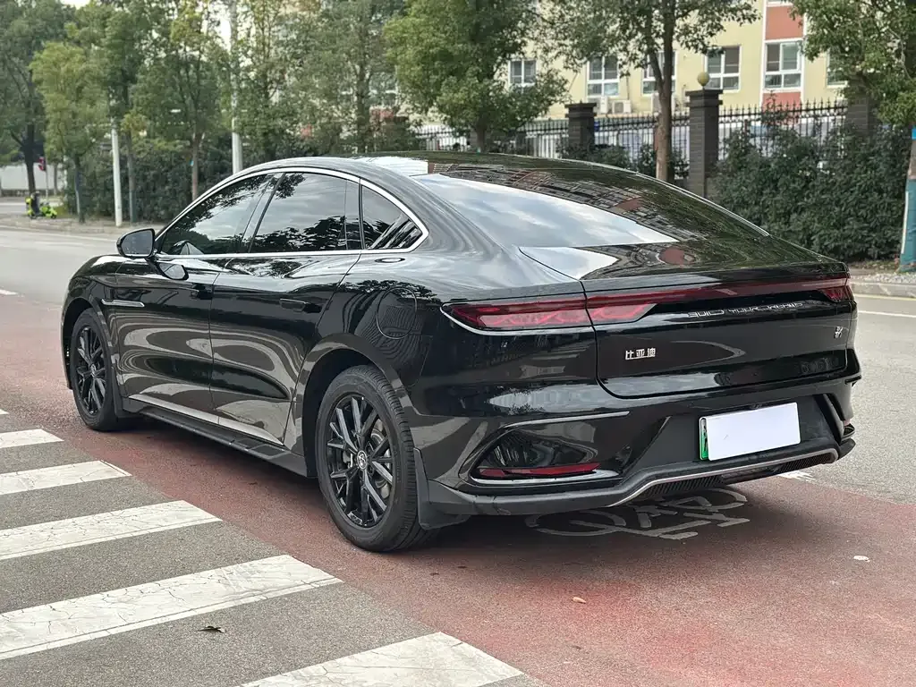 BYD Han 2025 из CN, фото 6