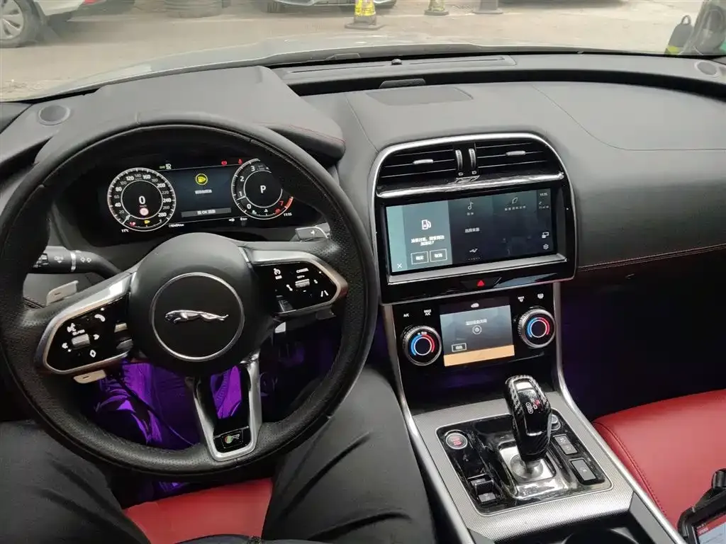 Jaguar XEL 2025 из CN, фото 10
