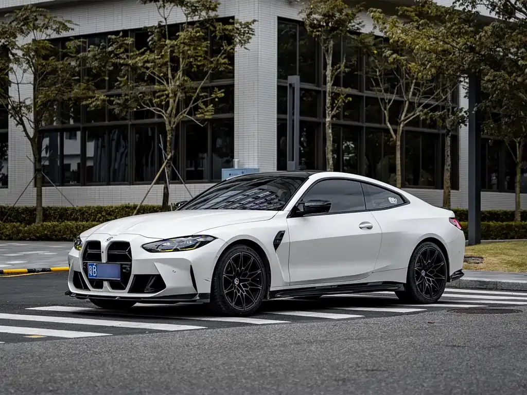 BMW M4 2023 из CN, фото 3