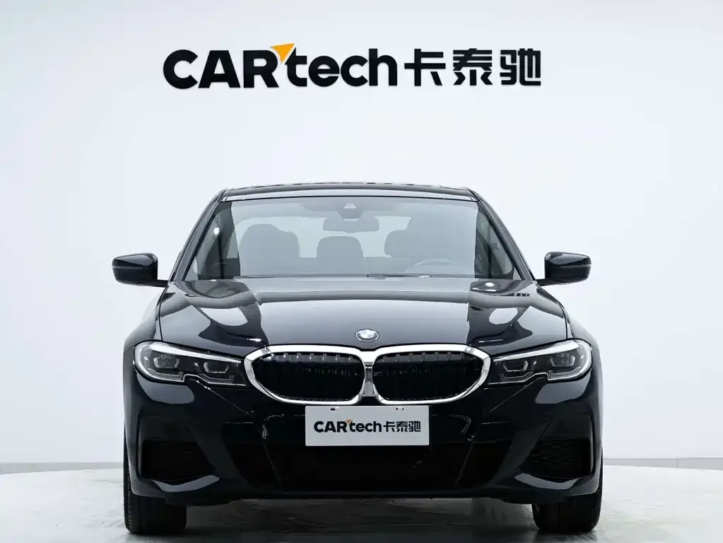 BMW 3 Series 2021 из CN, фото 2