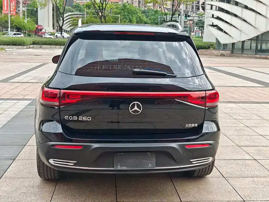 Mercedes-Benz EQB 2024 из CN, фото 6