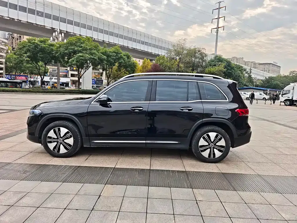 Mercedes-Benz EQB 2024 из CN, фото 8