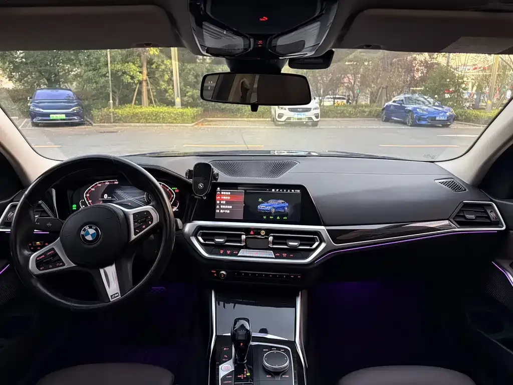BMW 3 Series 2021 из CN, фото 10