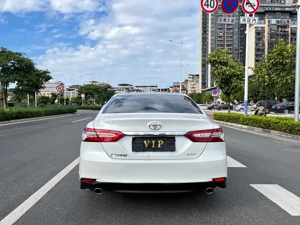 Toyota Camry 2021 из CN, фото 4
