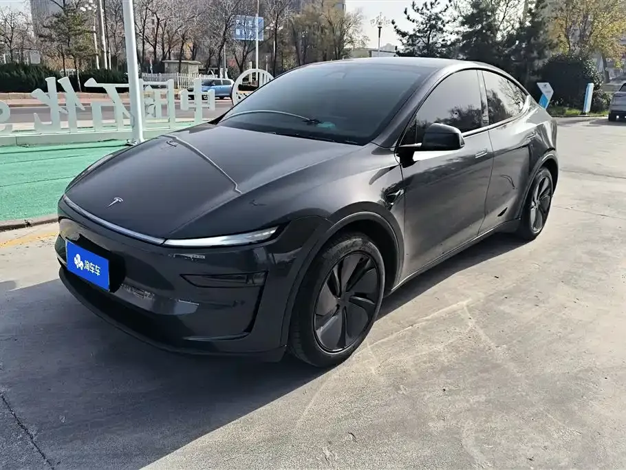 Tesla Model Y 2025 из CN, фото 1