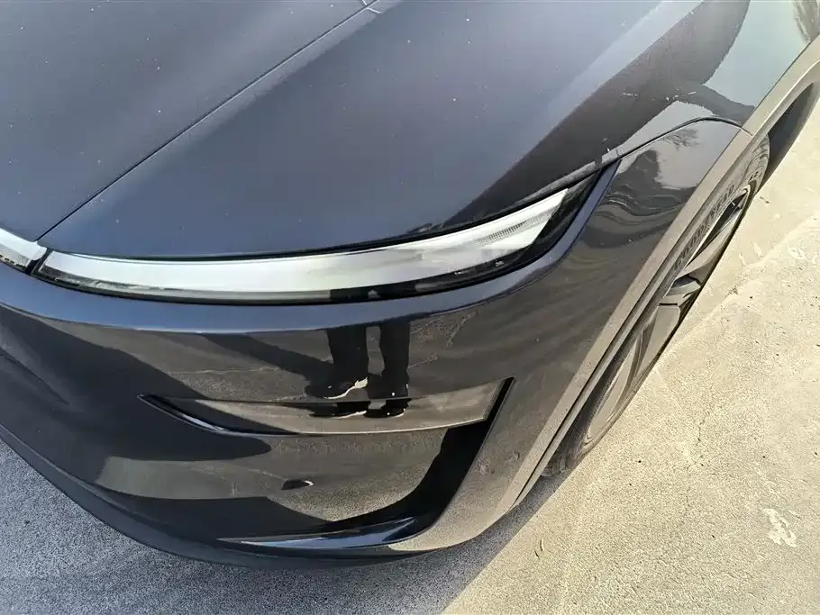 Tesla Model Y 2025 из CN, фото 5