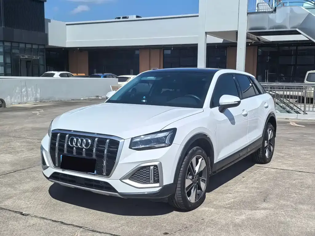 Audi Q2L 2022 из CN, фото 1