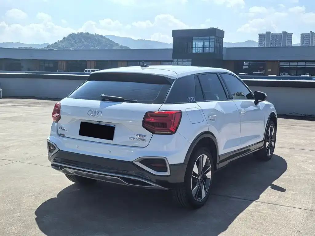 Audi Q2L 2022 из CN, фото 8