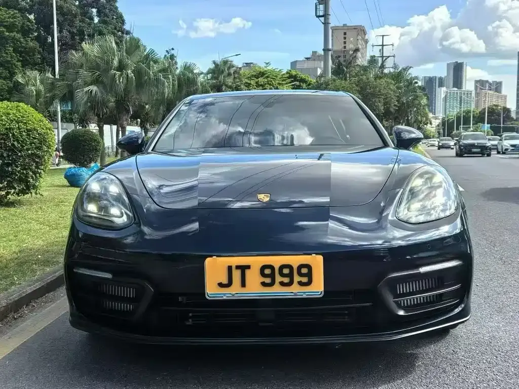 Porsche Panamera 2022 из CN, фото 3