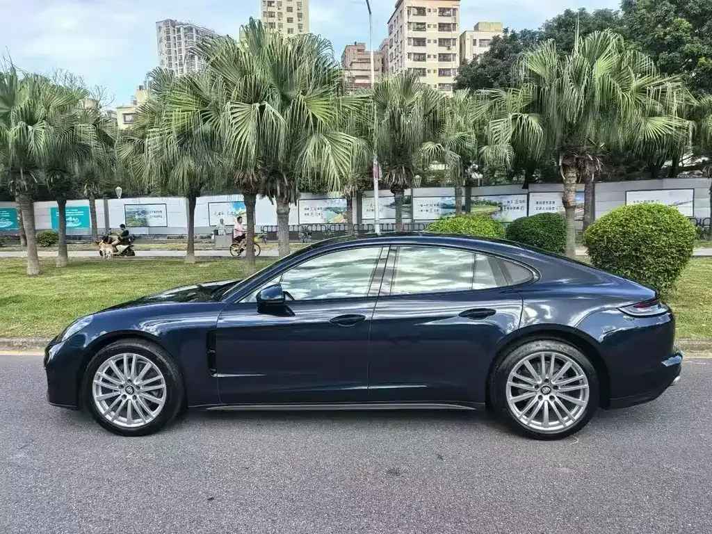 Porsche Panamera 2022 из CN, фото 7