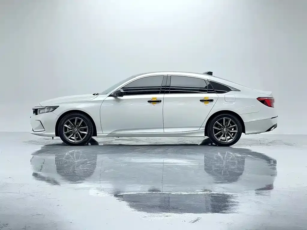Honda Inspire — фото 5