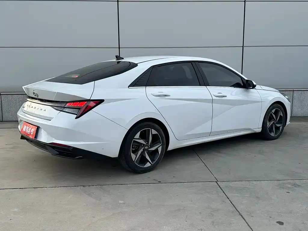 Hyundai Elantra 2021 из CN, фото 2